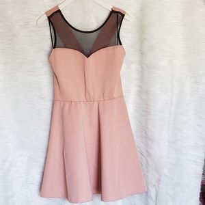 Foreign Exchange Cream Cocktail Dress Size L